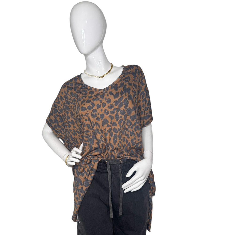 Fierce & Fashionable Leopard Tunic women's top L
